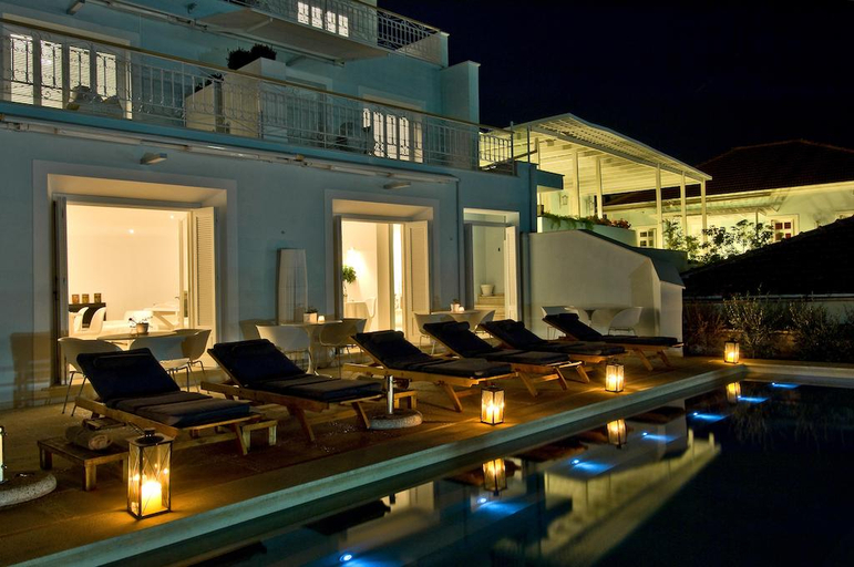 Public Area 4, Perantzada 1811, Ionian Islands