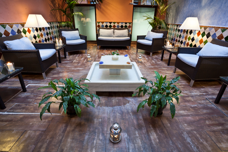 Public Area 3, Suites Gran Via 44 Apartahotel, Granada