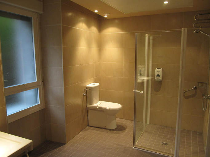 Bathroom 4, IRAIPE SANTUARIO DE ARANTZAZU HOTEL, Guipúzcoa