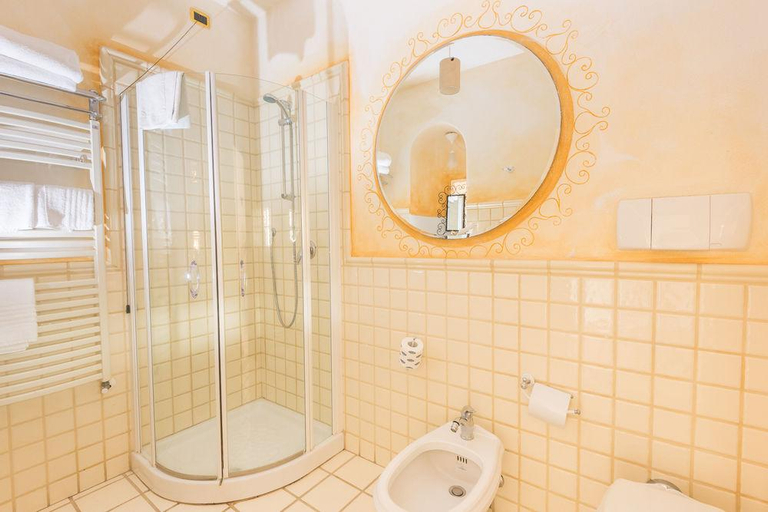 Bathroom 4, VillaMadau, Cagliari