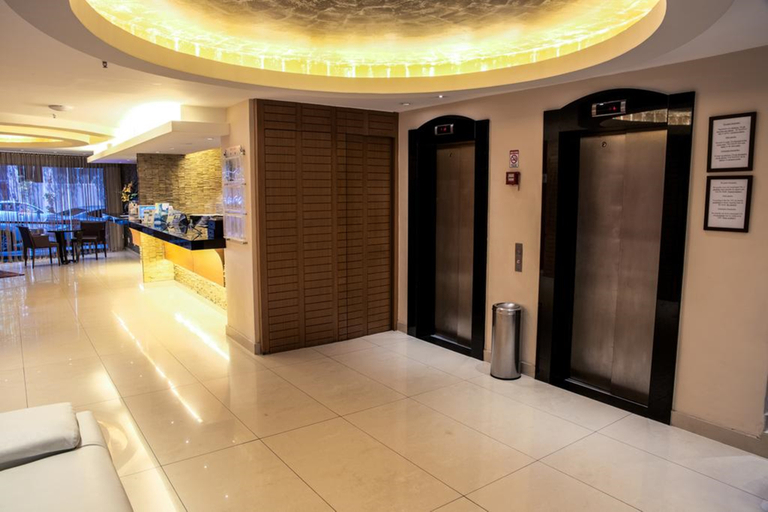 Public Area 3, Atlantis Copacabana Hotel, Rio de Janeiro