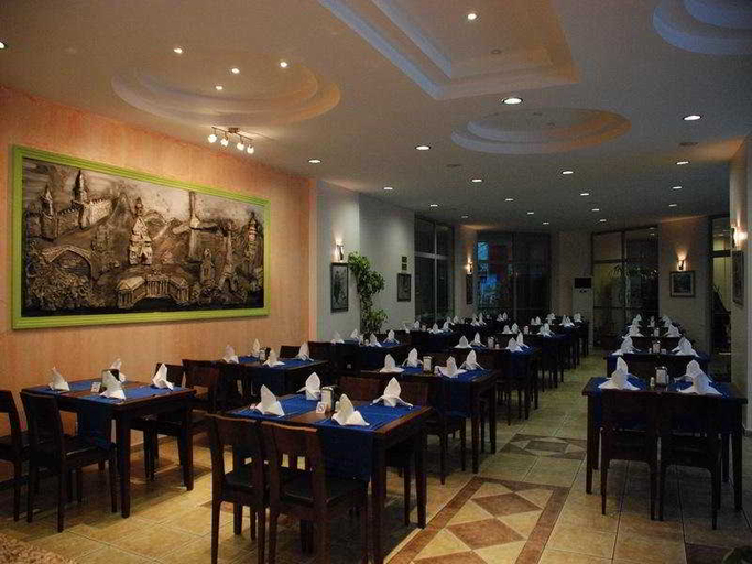 Food & Drinks 3, Grand Viking, Kemer