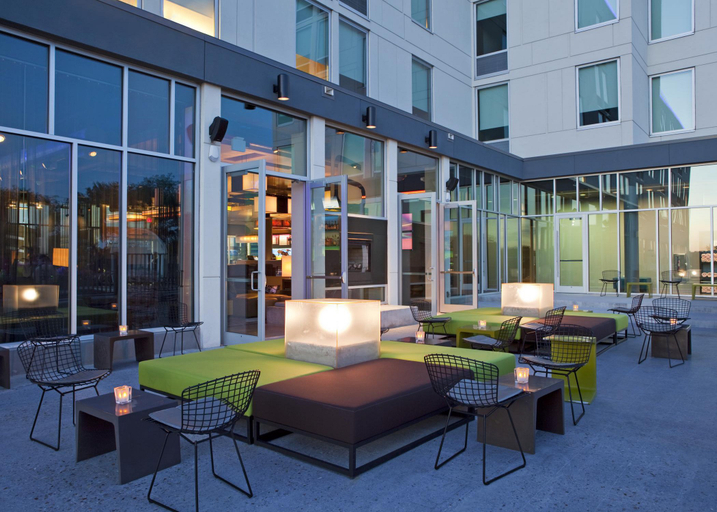 Public Area 2, Aloft by Marriott Phoenix-Airport, Maricopa