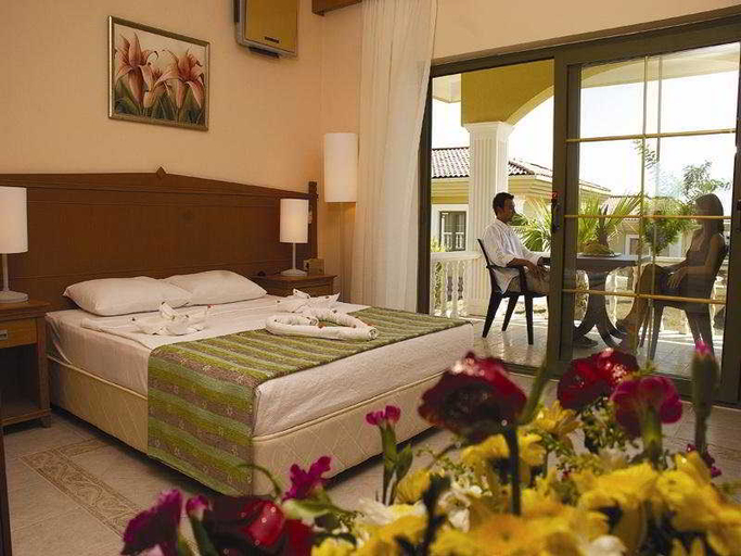 Bedroom 3, Anadolu Hotels Didim Club, Kuşadası