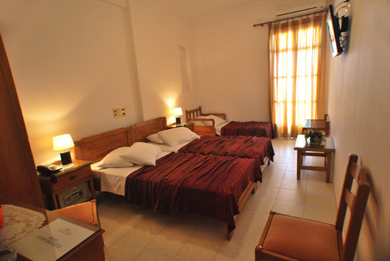 Bedroom 2, Asteri Hotel, South Aegean