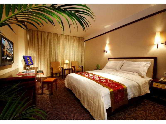 Bedroom, Super 8 Hotel (Wuhan Hankou Railway Station Oceanwide CBD), Wuhan