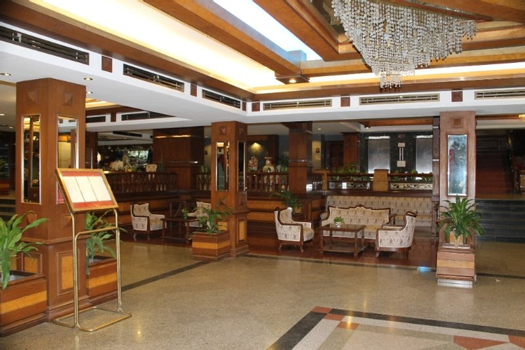 Public Area 19