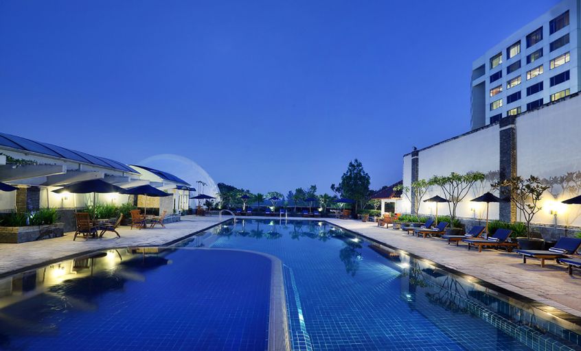 Aryaduta Bandung, Bandung