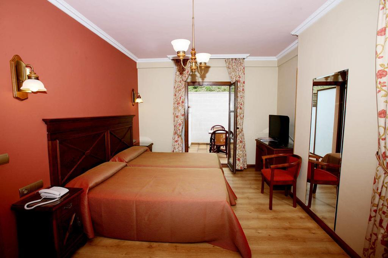 Exterior & Views 2, Hotel Imperion, Asturias