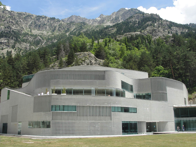 Exterior & Views 2, Hotel Continental, Huesca
