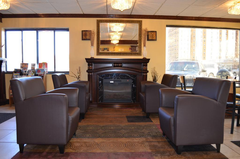 Public Area 2, Comfort Inn Detroit Downtown, Wayne