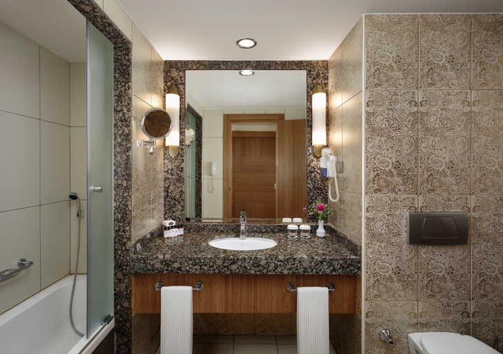Bathroom 5, Royal Dragon Hotel, Manavgat