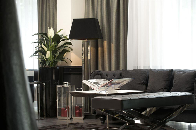 Public Area 2, Park Hotel Hamburg Arena, Hamburg