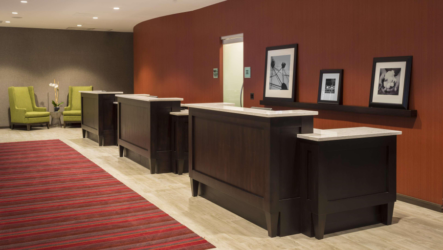 Public Area 2, Hampton Inn Chicago Downtown/Magnificent Mile, Cook