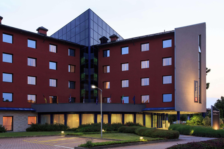 Exterior & Views 2, Zeus Essence Dolce by Wyndham Milan Malpensa, Varese