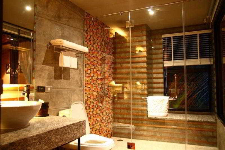 Bathroom 5, The Fusion Suites, Wattana