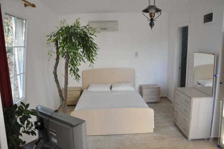 Bedroom 3, Kalkan Park Otel, Kaş