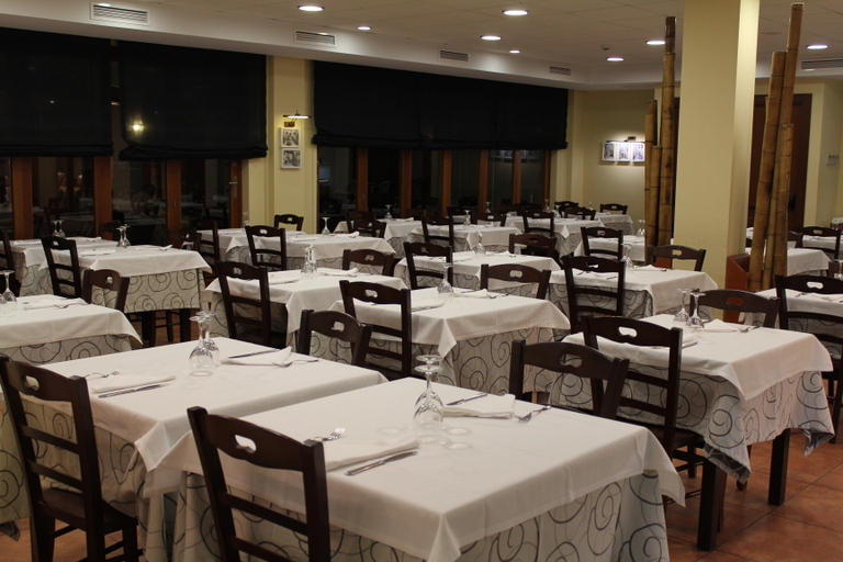 Food & Drinks 5, Puertomar, Castellón