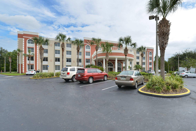 Quality Inn & Suites Near the Theme Parks, Orange