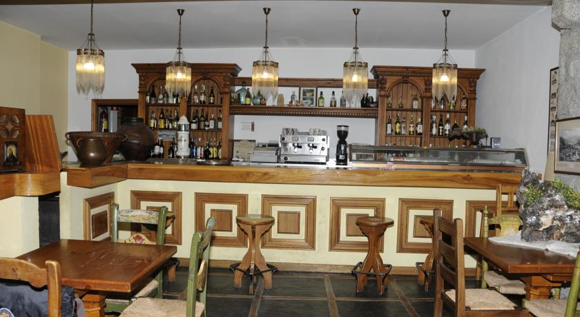 Food & Drinks 5, San Marsial Benasque Apart Hotel, Huesca