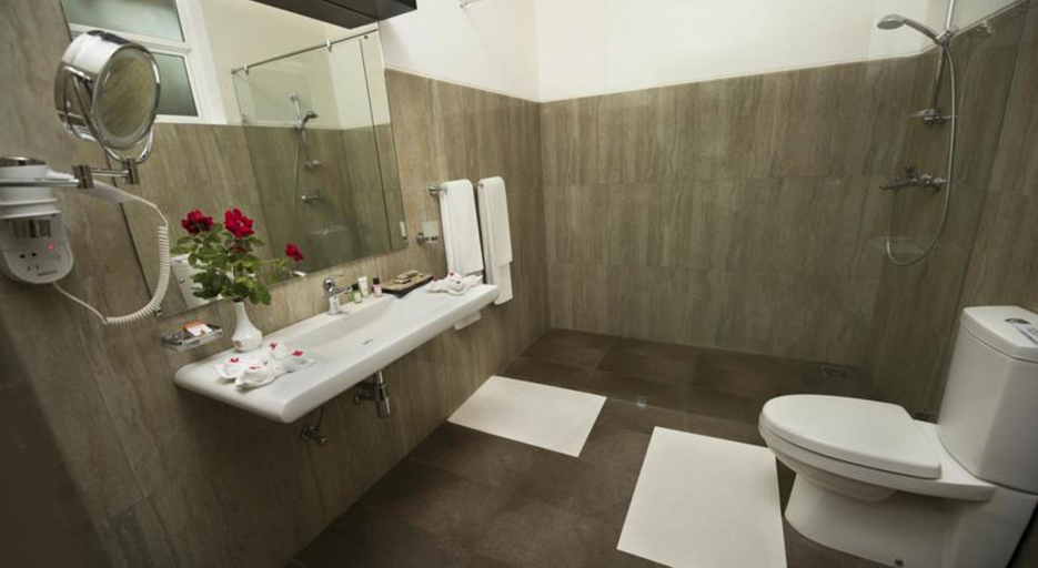 Bathroom, Mandara Rosen,Kataragama, Katharagama