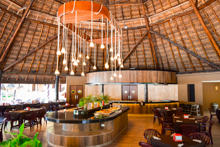 Food & Drinks 4, Reef Yucatan, Telchac Puerto