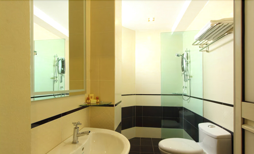 Bathroom 6