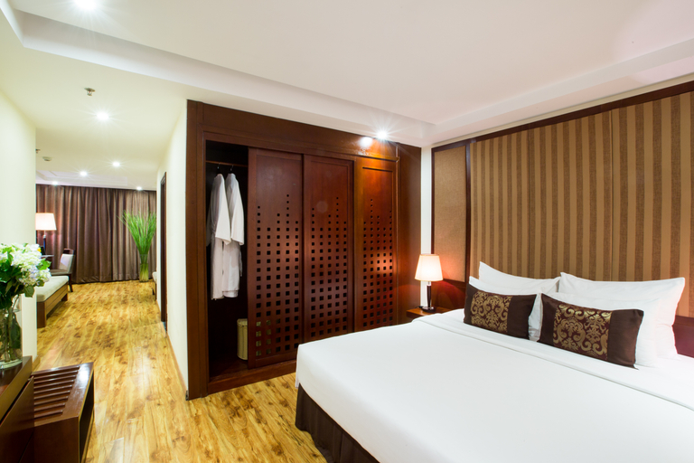 Bedroom 13