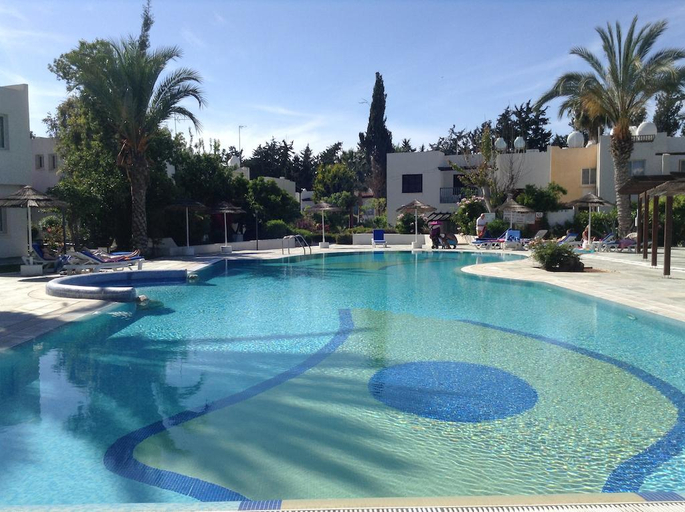 Sport & Beauty 5, Paphos Gardens Holiday Resort