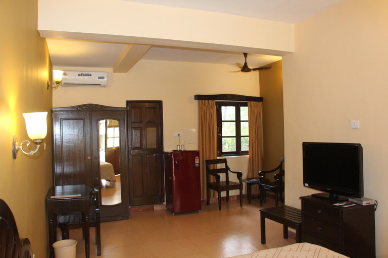 Bedroom, Resort Marinha Dourada, North Goa