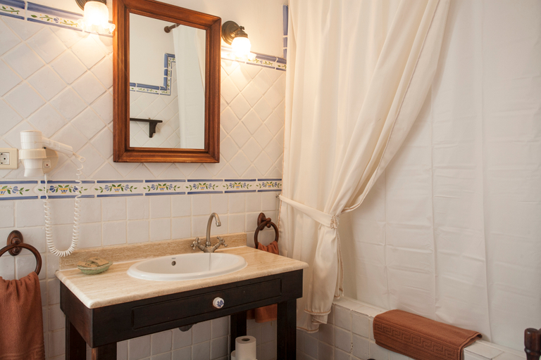 Bathroom 5, Finca Vistabonita, Santa Cruz de Tenerife