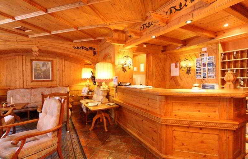 Public Area 2, Hotel Alpenroyal, Visp