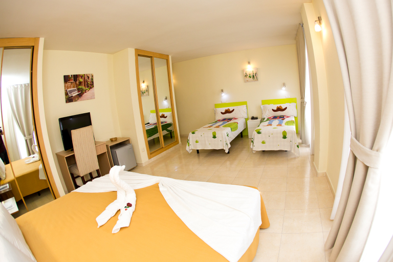 Bedroom 3, San Marcos, Madrid