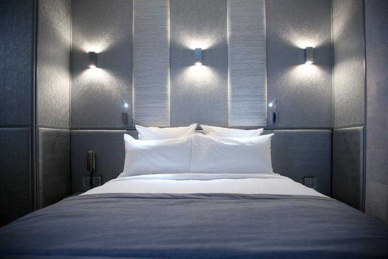 Bedroom 2, L'Adresse, Paris