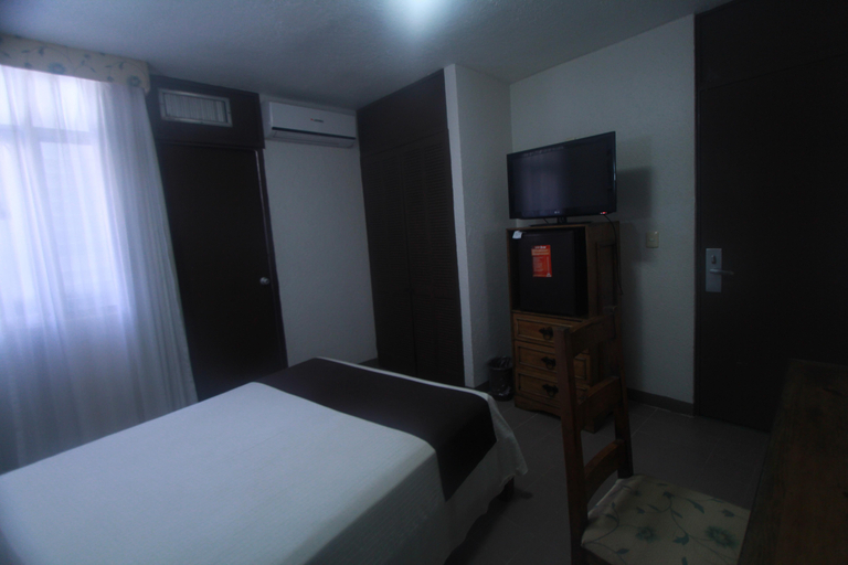 Bedroom 3, Plaza Independencia, Centro