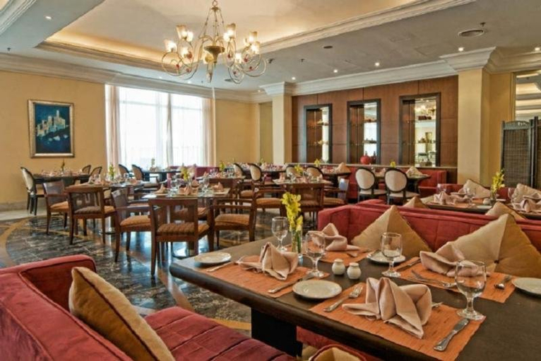 Food & Drinks 5, City Seasons Suites , Dubai