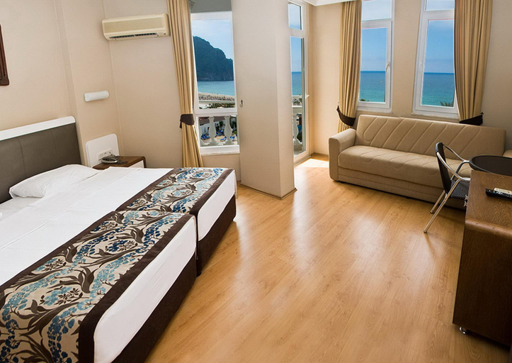Bedroom 4, Azak Hotel, Alanya