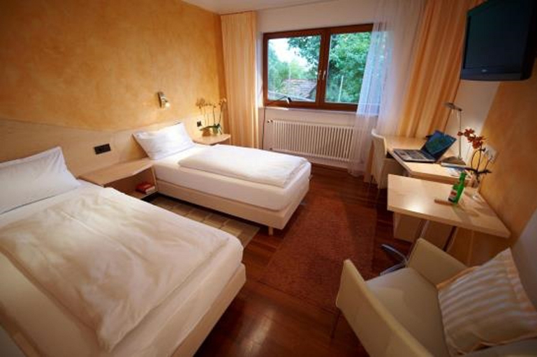 Bedroom 4, Sunday Hotel Stuttgart Herrenberg, Böblingen