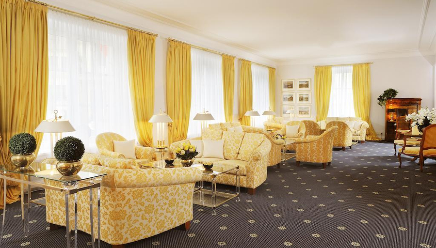 Public Area 5, Bayerischer Hof, Lindau (Bodensee)