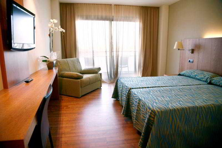 Bedroom 3, RVHotels Nautic Park, Girona
