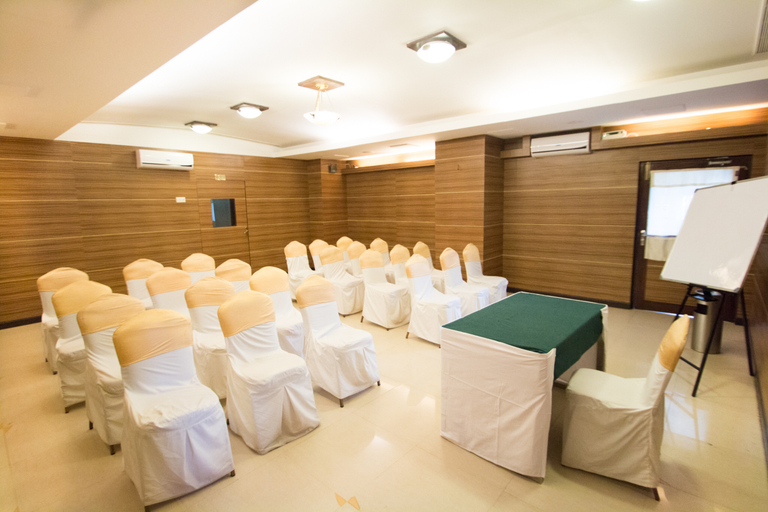 Public Area 2, LA SARA GRAND, Bangalore