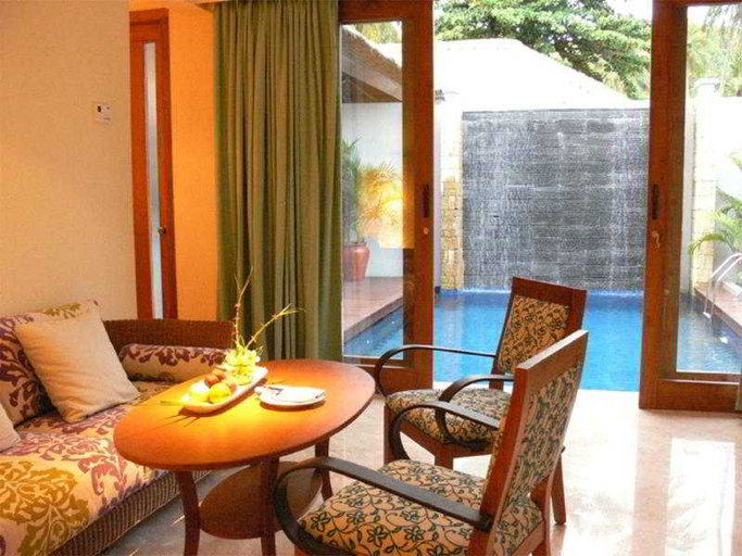 Bedroom, The Santosa Villas and Resort, Lombok
