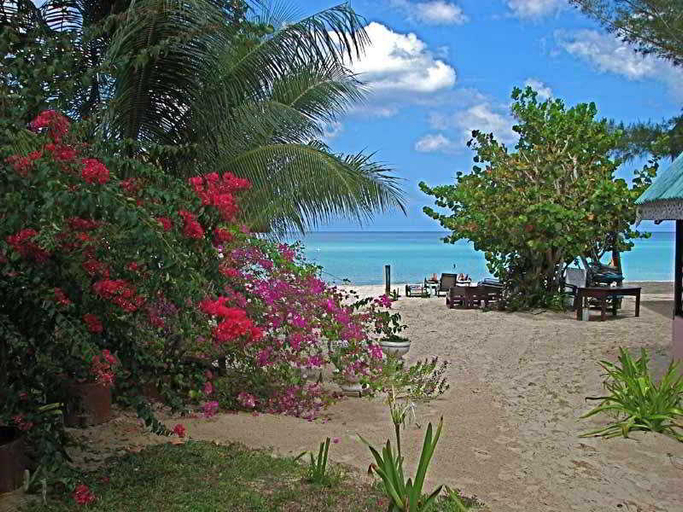 Others 3, Firefly Beach Cottages