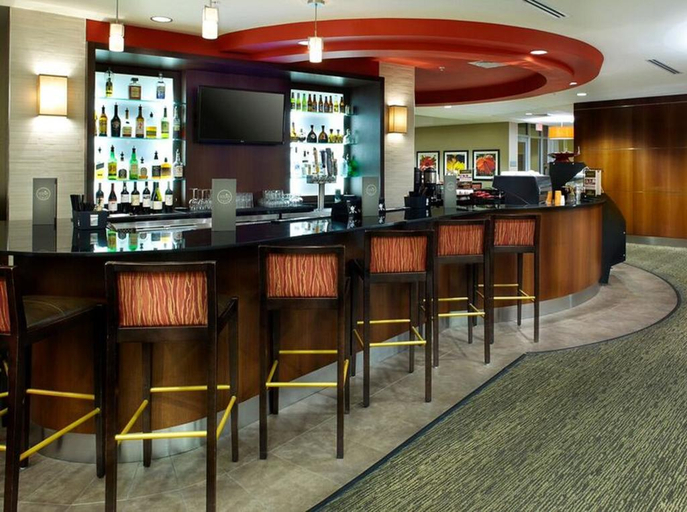 Food & Drinks 5, Cambria Suites Denver Airport, Denver