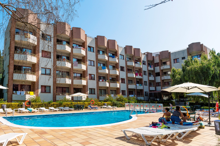 Exterior & Views 4, Las Mariposas, Girona