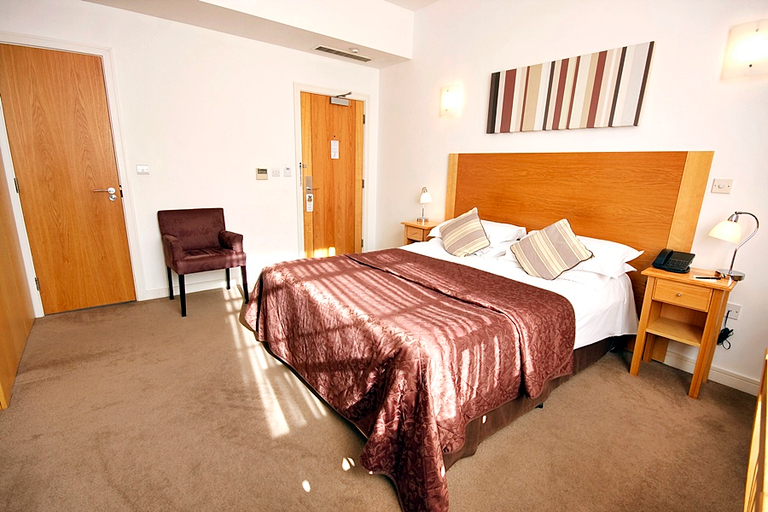 Bedroom 3, The Cleveland Hotel, London