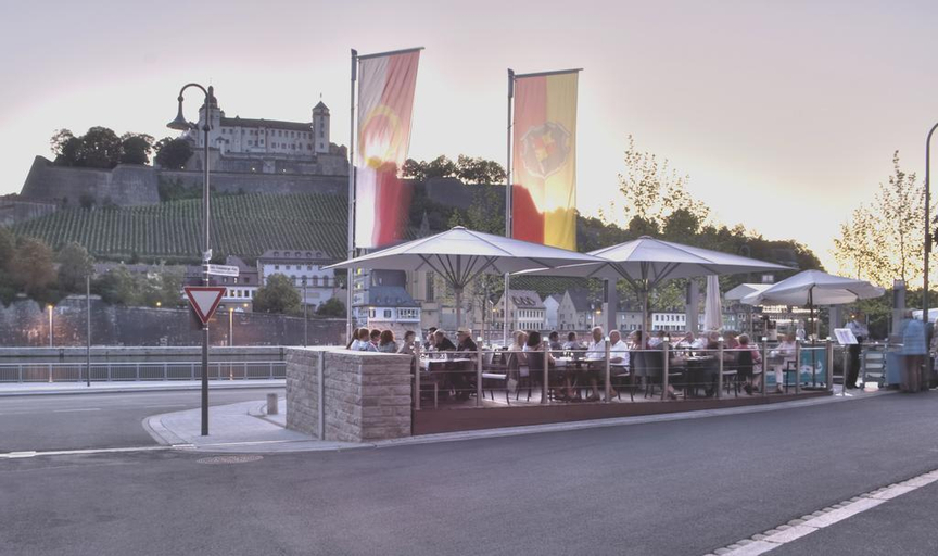 Exterior & Views 2, Hotel & Restaurant Walfisch, Würzburg