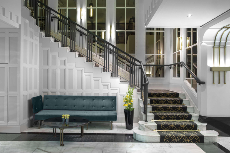 Public Area 5, Hilton Prague Old Town, Praha 1