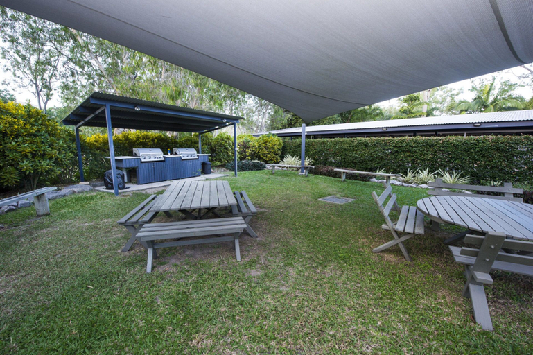 Others 5, Canopy Chalet 10, Magnetic Island