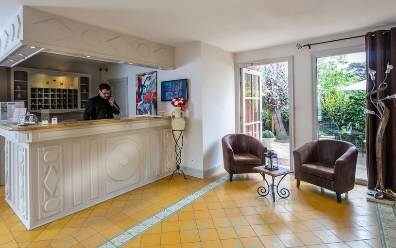Public Area 2, Hôtel l'Arena, Var